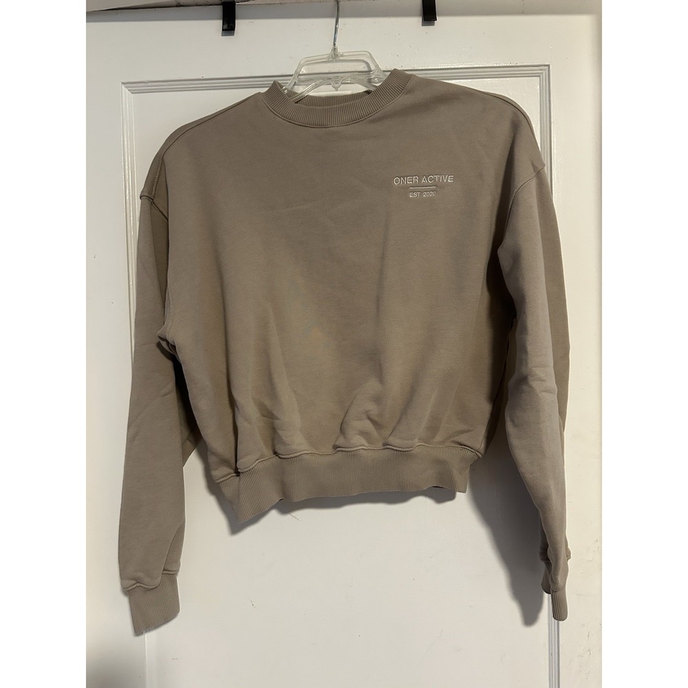 Oner Active Sweatshirt Size SMALL  Embroidered Logo Cropped Cotton Blend